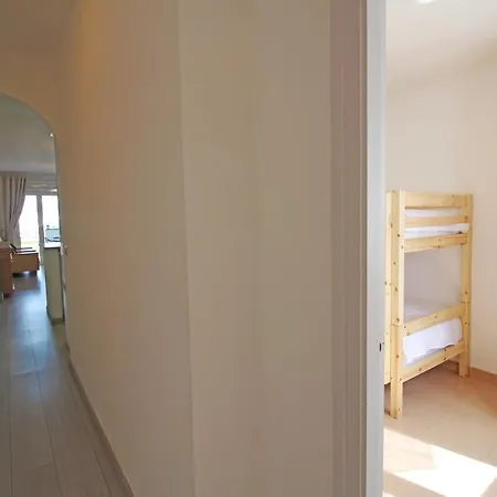 Apart-rent Sant Maurici 0183 Apartment